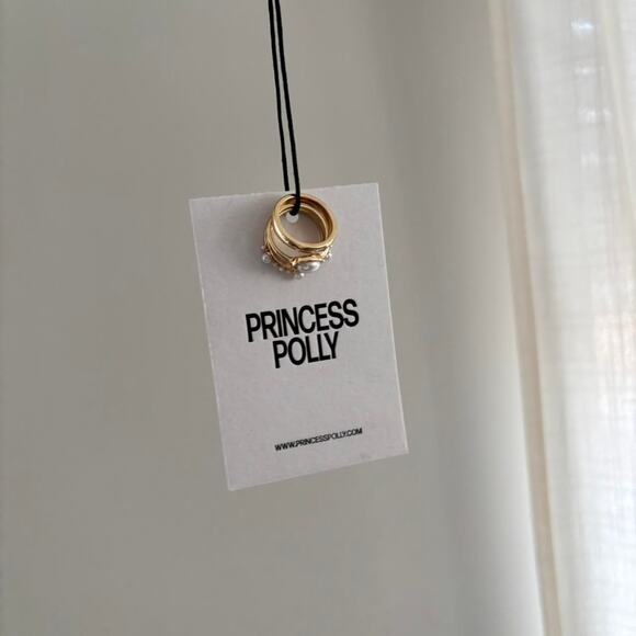 NEW Princess Polly Gold Ring Set Size 6 - Picture 5 of 6